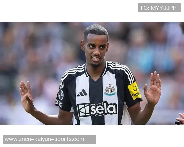 迪福分析认为埃基蒂克更适合担任红军9号位超越伊萨克 迪福分析认为埃基蒂克更适合担任红军9号位超越伊萨克