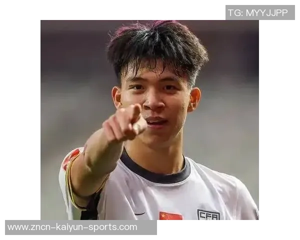 王钰栋精准传球助攻李新翔单刀机会可惜未能把握住 王钰栋精准传球助攻李新翔单刀机会可惜未能把握住