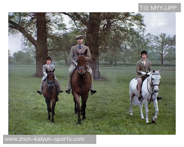 乔治一家在纽约为女儿娜塔莎庆生享受生活的快乐时光 乔治一家在纽约为女儿娜塔莎庆生享受生活的快乐时光