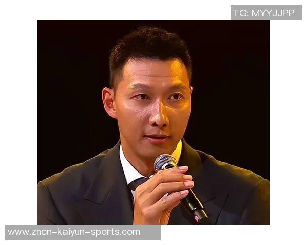 媒体人评论阿联与小杨遭黑评现象引发热议 媒体人评论阿联与小杨遭黑评现象引发热议